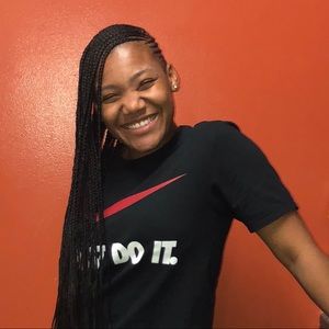 Meet your Posher, Briana